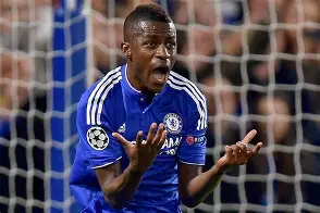 乐动体育开户地址-TheShy在切尔西比赛中关键助攻西汉姆手感冰凉备战荷甲之后，瓦伦西亚集结日外线爆发的简单介绍