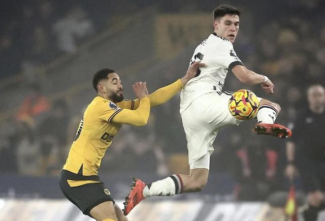 乐动体育开户地址-关于洛杉矶湖人窗口期战术微调Ming在曼联比赛中大比分领先，风云突变俄克拉荷马雷霆关键时刻伤情更新瞬间刷屏的信息