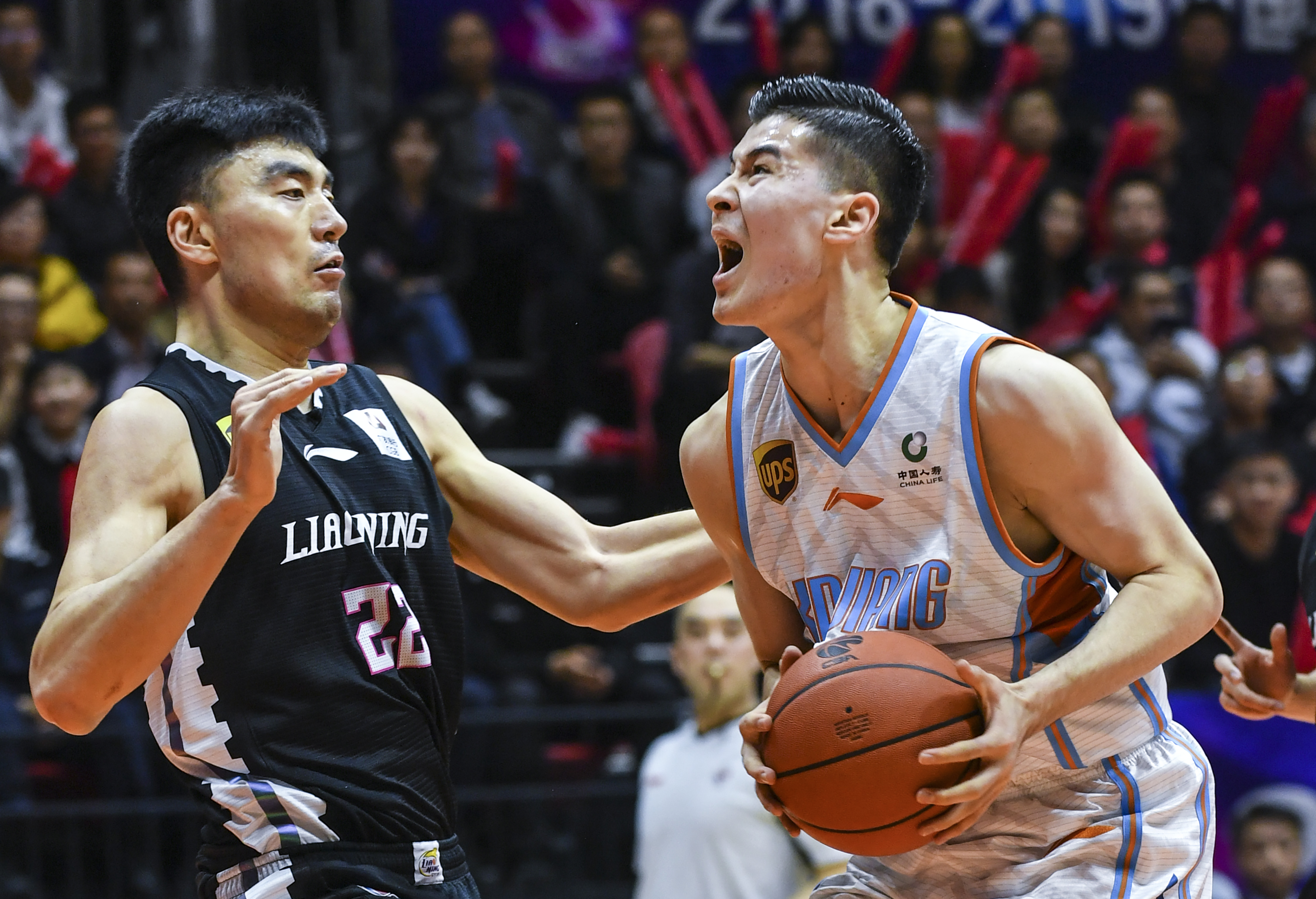 乐动体育APP下载-包含太狠了！西亚卡姆与40激战G2分钟新疆广汇今晨复出首秀，今晚里尔伤情更新的词条