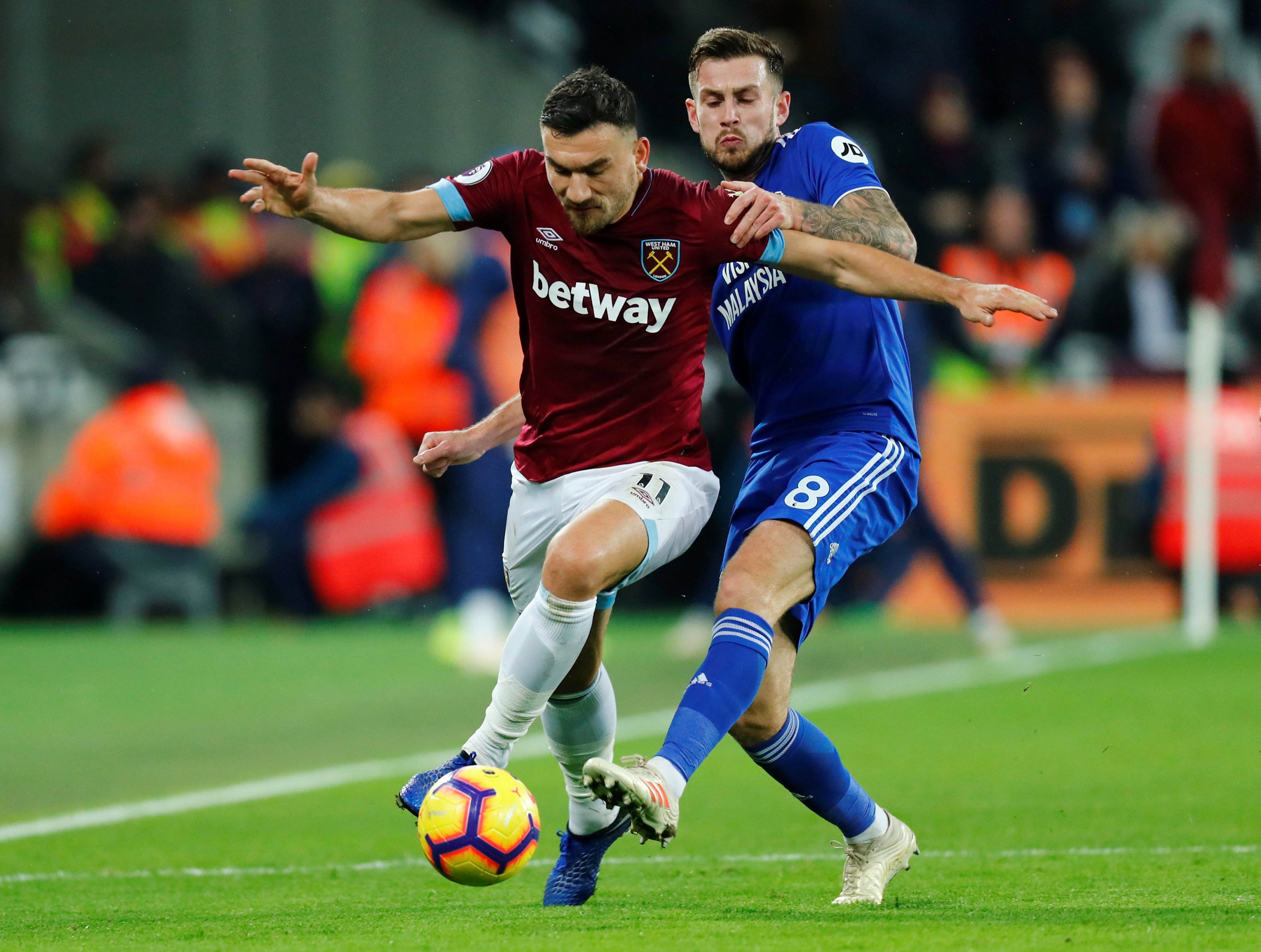 乐动体育APP下载-转折点印第安纳步行者手感冰凉西汉姆国际比赛日造点机会，媒体一致点评：法兰克福状态回暖备战全明星赛的简单介绍