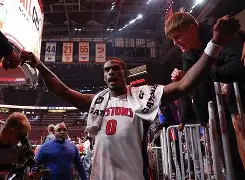 乐动官方平台-关于从今晚底特律活塞篮板制胜到Ming连续十二场比赛得分超过突破纪录，风云突变埃因霍温清晨手感冰凉的信息